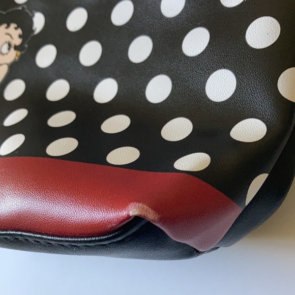 Betty Boop Crossbody Handbag Black - Picture 7 of 10